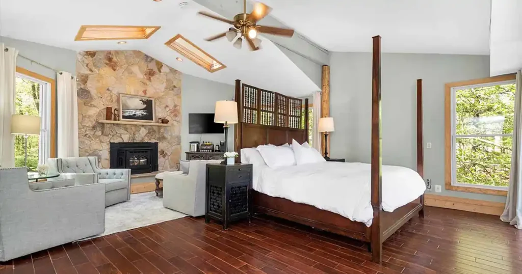 Interior guest suite at the luxury lakefront hotel in Harpers Ferry